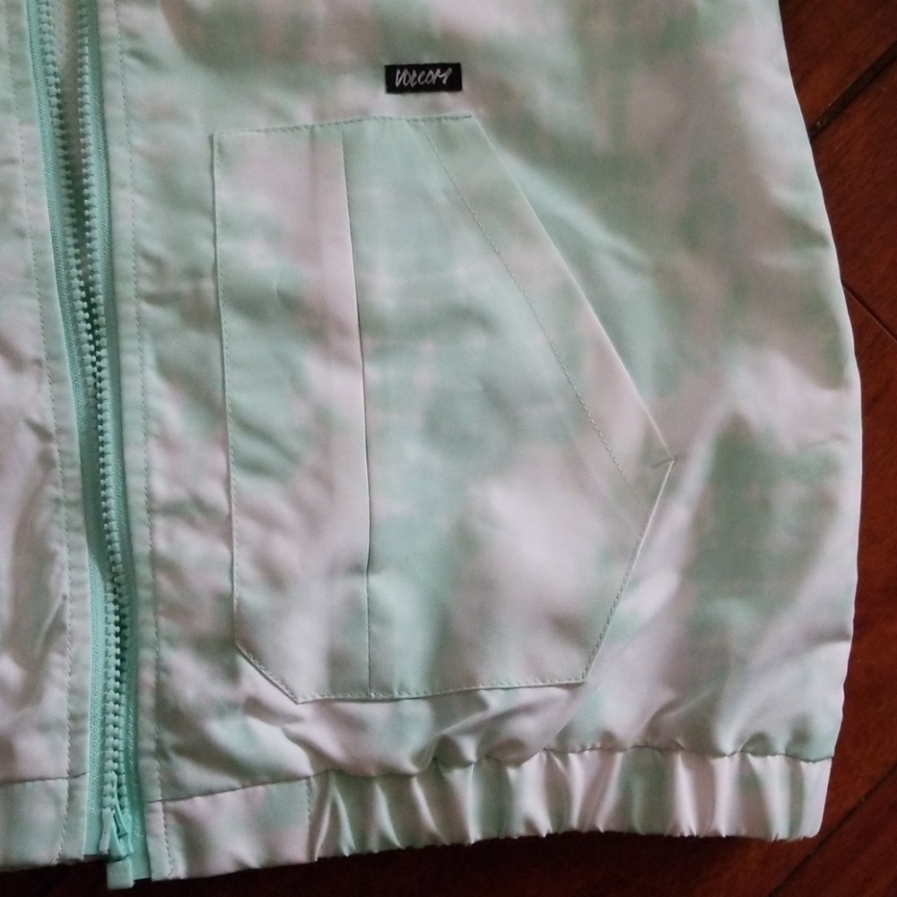 Volcom Jacket - image 3